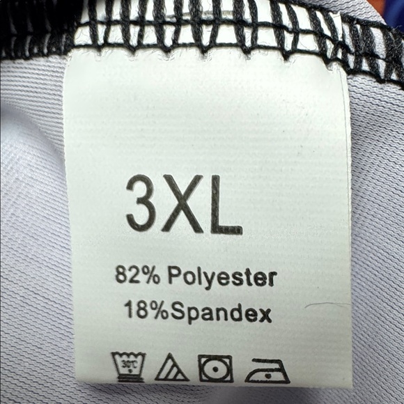 Floral Print Plus Size Tankini Swimsuit with Tummy Control Skirt /Skort - Picture 9 of 10